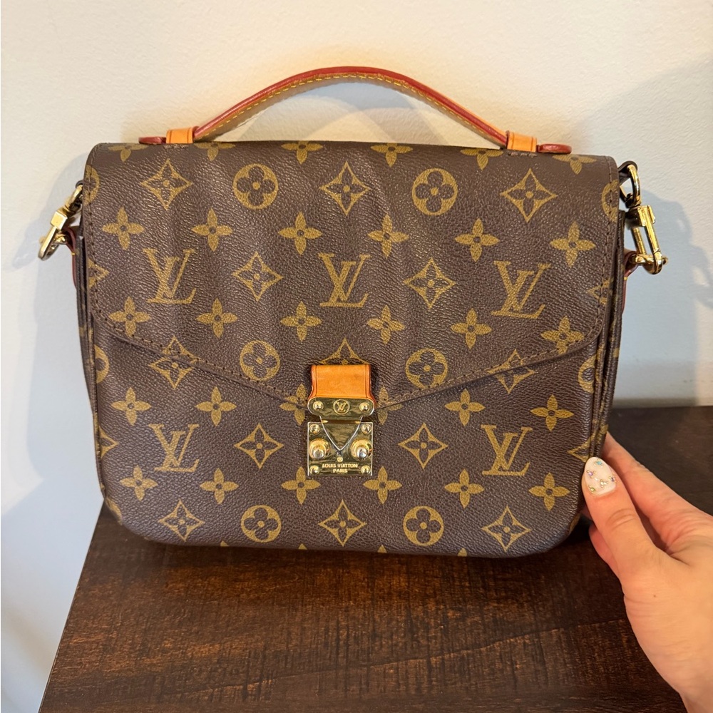 Louis Vuitton Monogram Crossbody Bag - Brown and Tan